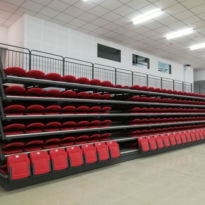 HDPEの学校の体育館のための物質的な引き込み式のブリーチャーの座席
