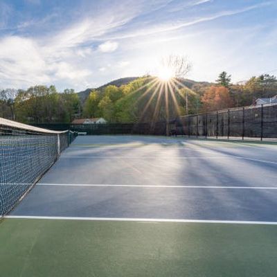 よい価格 自由なライン塗るサービスPickleball裁判所のマットのフロアーリングはカスタマイズされて着色する オンラインで