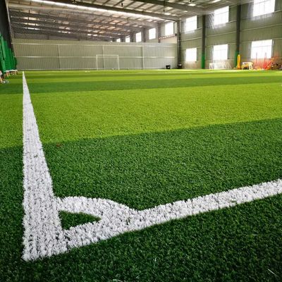 よい価格 25m × 4m サイズ グリーン / カスタマイズされた合成人工草 最適性能 オンラインで