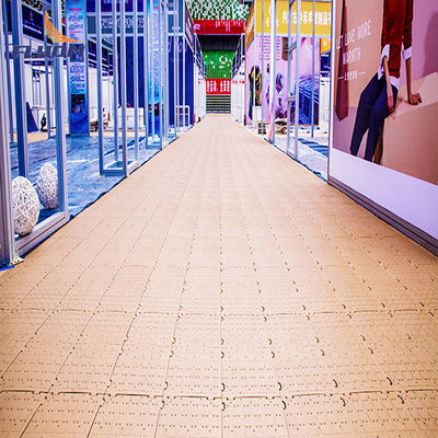 高密度ポリエチレンポータブルイベントフロア 高度な安全性 低保守重量用途